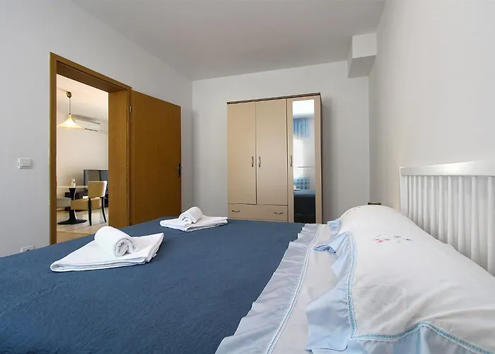 Apartment Florinda 2091