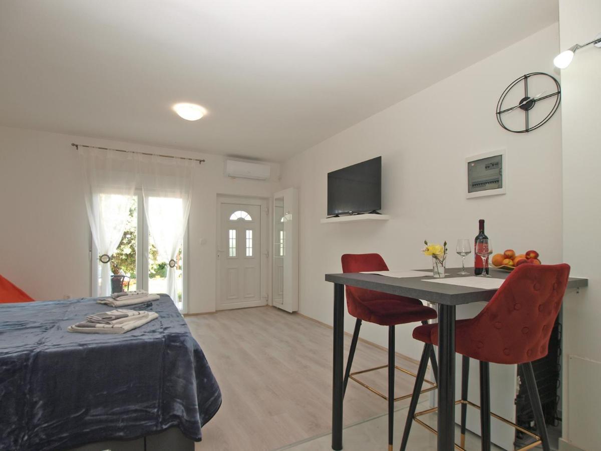 Apartman Florinda 2091 Póla